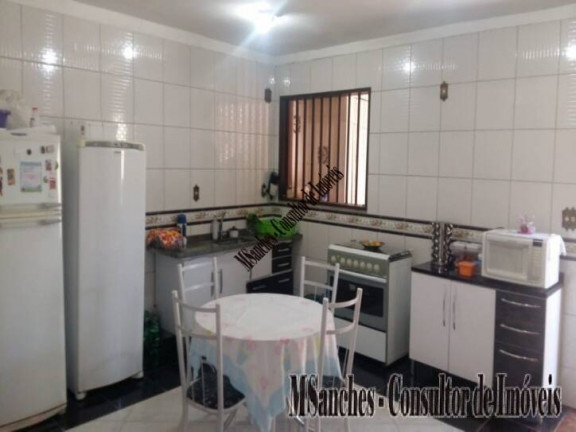 Sobrado com 4 Quartos à Venda, 167 m² em Jardim Simus - Sorocaba