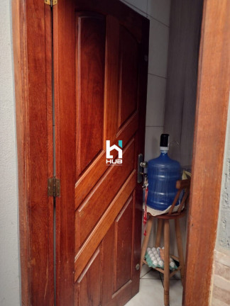 Imagem Casa com 2 Quartos à Venda, 80 m²
