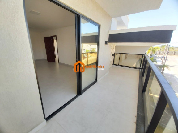 Imagem Casa com 4 Quartos à Venda, 318 m² em Urucunema - Eusébio Imagem Casa com 4 Quartos à Venda, 318 m² em Urucunema - Eusébio