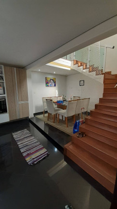 Imagem Casa com 3 Quartos à Venda, 490 m² em Centro - Carapicuíba