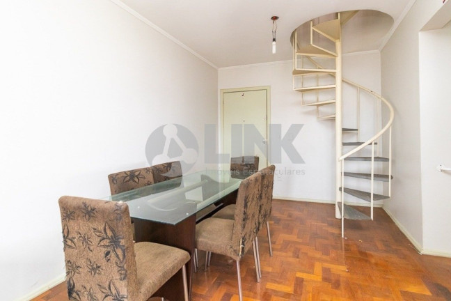 Imagem Imóvel com 2 Quartos à Venda, 152 m² em Menino Deus - Porto Alegre Imagem Imóvel com 2 Quartos à Venda, 152 m² em Menino Deus - Porto Alegre
