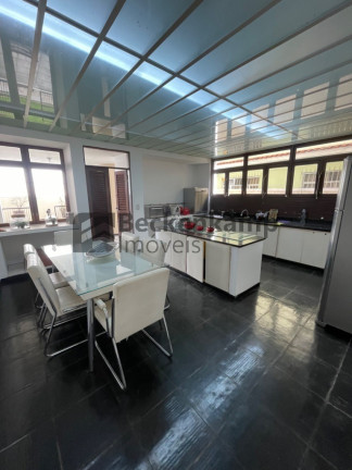 Imagem Casa com 4 Quartos à Venda, em Jardim Amália - Volta Redonda Imagem Casa com 4 Quartos à Venda, em Jardim Amália - Volta Redonda