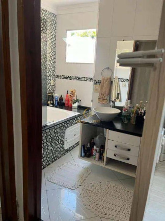 Imagem Casa com 3 Quartos à Venda, 110 m² em Vila Tesouro - São José Dos Campos Imagem Casa com 3 Quartos à Venda, 110 m² em Vila Tesouro - São José Dos Campos