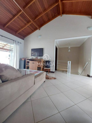 Imagem Sobrado com 3 Quartos à Venda, 300 m² em Itacolomi - Balneário Piçarras Imagem Sobrado com 3 Quartos à Venda, 300 m² em Itacolomi - Balneário Piçarras