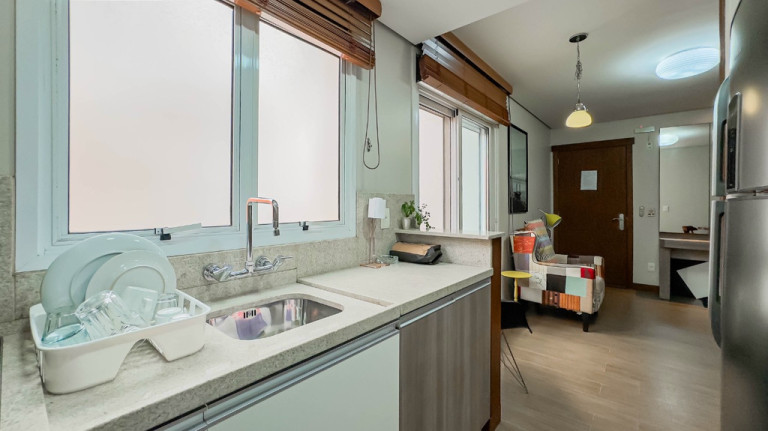 Imagem Apartamento com 2 Quartos à Venda, 50 m² em Moinhos De Vento - Porto Alegre Imagem Apartamento com 2 Quartos à Venda, 50 m² em Moinhos De Vento - Porto Alegre