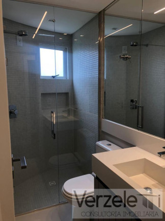 Imagem Apartamento com 3 Quartos à Venda, 136 m² em Centro - Balneário Camboriú