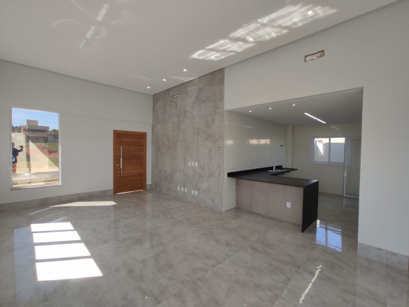 Imagem Imóvel com 
            	3             Quartos à Venda, 169 m² em 
            	Jardins Porto             - 
            	Senador Canedo            