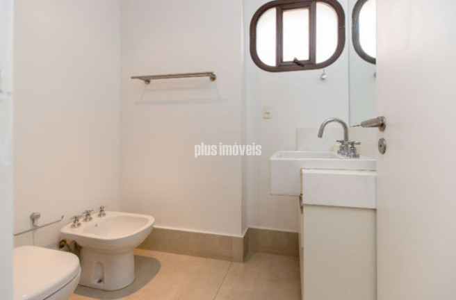 Imagem Apartamento com 3 Quartos à Venda, 120 m² em Moema - São Paulo