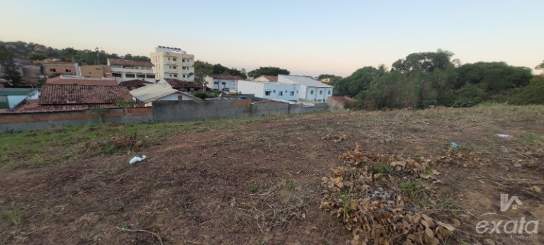 Imagem Chácara para Alugar ou Temporada, 2.771 m² em Residencial Jacaraípe - Serra