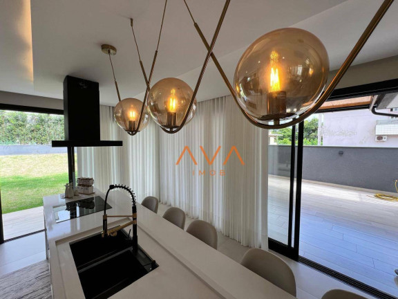 Imagem Casa com 3 Quartos à Venda, 295 m² em Ingleses - Florianópolis Imagem Casa com 3 Quartos à Venda, 295 m² em Ingleses - Florianópolis