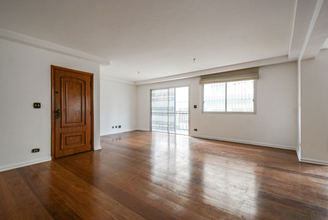 Apartamento com 3 Quartos à Venda, 161 m² em Moema - São Paulo