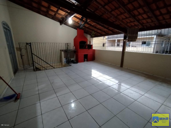 Imagem Casa com 6 Quartos à Venda, 280 m² em Maria Ortiz - Vitória Imagem Casa com 6 Quartos à Venda, 280 m² em Maria Ortiz - Vitória