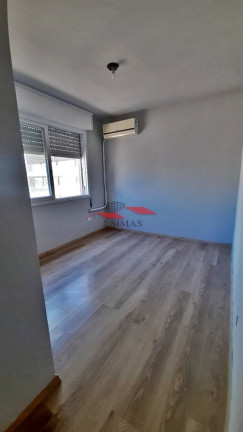 Imagem Apartamento com 2 Quartos à Venda, 65 m² em Passo Da Areia - Porto Alegre Imagem Apartamento com 2 Quartos à Venda, 65 m² em Passo Da Areia - Porto Alegre