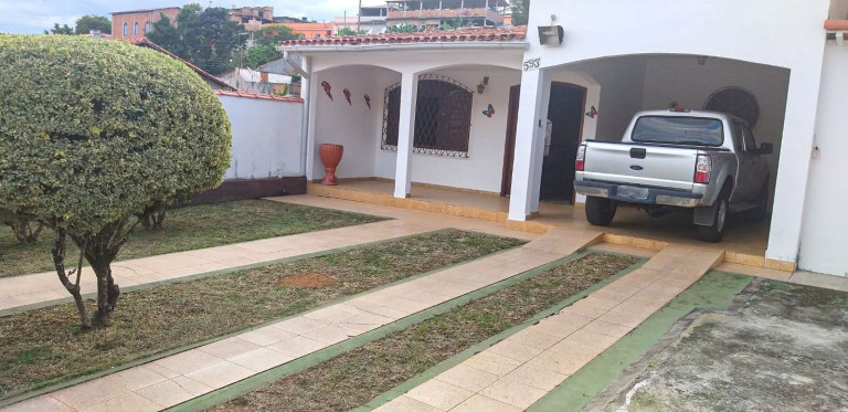 Imagem Casa com 3 Quartos à Venda, 220 m² em São Lourenço Velho - São Lourenço Imagem Casa com 3 Quartos à Venda, 220 m² em São Lourenço Velho - São Lourenço