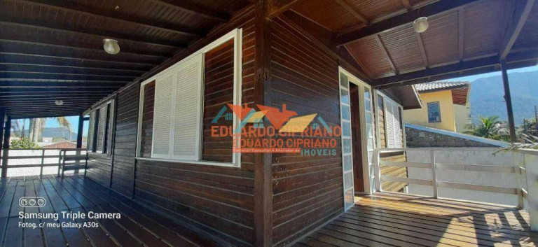 Imagem Casa com 4 Quartos à Venda, 150 m² em Massaguaçu - Caraguatatuba