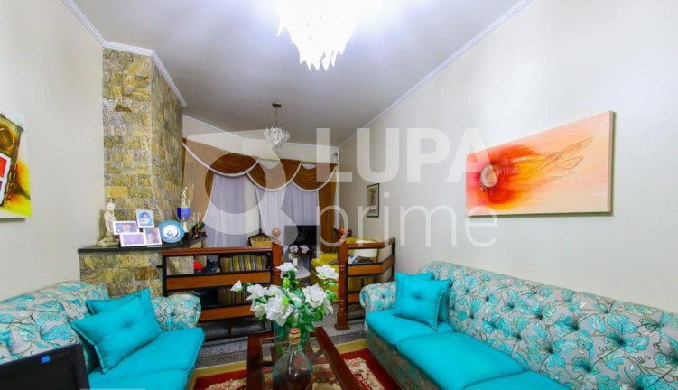 Imagem Casa com 3 Quartos à Venda, 239 m² em Tucuruvi - São Paulo Imagem Casa com 3 Quartos à Venda, 239 m² em Tucuruvi - São Paulo