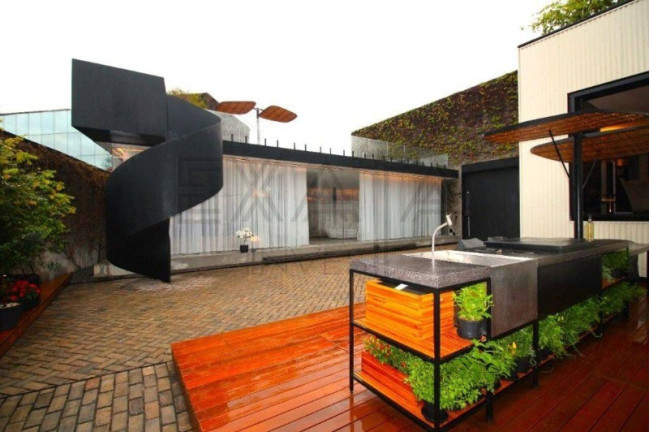 Imóvel à Venda, 355 m² em Cidade Jardim - São Paulo