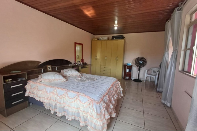 Imagem Casa com 3 Quartos à Venda, 160 m² em Santa Maria Goretti - Porto Alegre Imagem Casa com 3 Quartos à Venda, 160 m² em Santa Maria Goretti - Porto Alegre