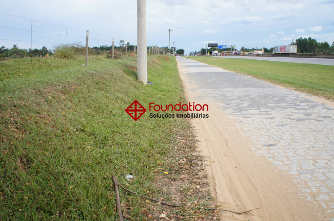Imagem Terreno à Venda, 800 m² em Moreira César - Pindamonhangaba