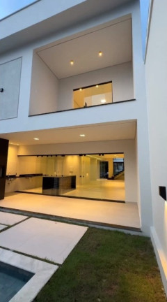 Imagem Casa com 4 Quartos à Venda, 285 m² em Ponta Negra - Manaus Imagem Casa com 4 Quartos à Venda, 285 m² em Ponta Negra - Manaus