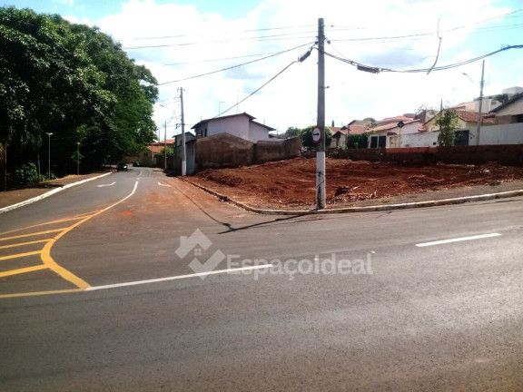 Imagem Terreno à Venda, 487 m² em Vila Paccola - Lençóis Paulista Imagem Terreno à Venda, 487 m² em Vila Paccola - Lençóis Paulista