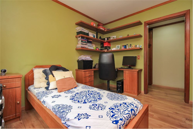 Imagem Imóvel com 4 Quartos à Venda, em Higienópolis - Porto Alegre Imagem Imóvel com 4 Quartos à Venda, em Higienópolis - Porto Alegre