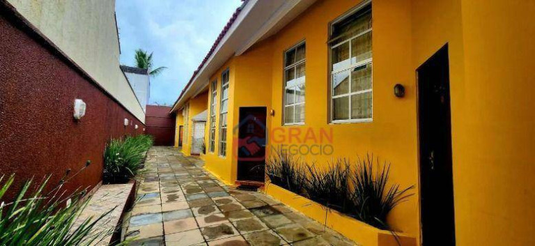 Imagem Casa com 1 Quarto à Venda, 68 m² em Caiobá - Matinhos Imagem Casa com 1 Quarto à Venda, 68 m² em Caiobá - Matinhos