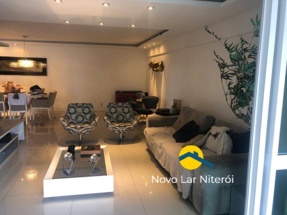 Imagem Apartamento com 4 Quartos à Venda, 197 m² em Icaraí - Niterói