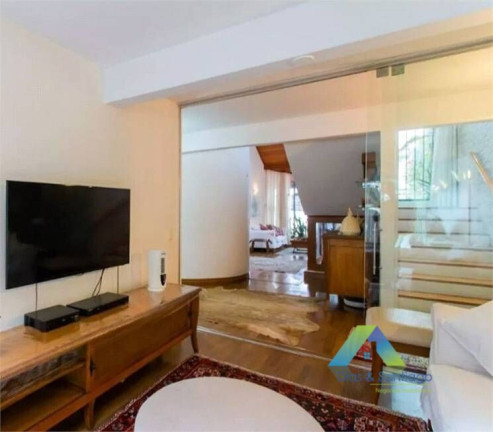 Imagem Sobrado com 4 Quartos à Venda, 400 m² em Vila Mariana - São Paulo Imagem Sobrado com 4 Quartos à Venda, 400 m² em Vila Mariana - São Paulo