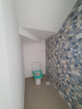 Imagem Sobrado com 2 Quartos à Venda, 101 m² em São José - Canoas Imagem Sobrado com 2 Quartos à Venda, 101 m² em São José - Canoas