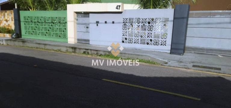 Imagem Casa com 4 Quartos à Venda, 400 m² em Levilândia - Ananindeua Imagem Casa com 4 Quartos à Venda, 400 m² em Levilândia - Ananindeua
