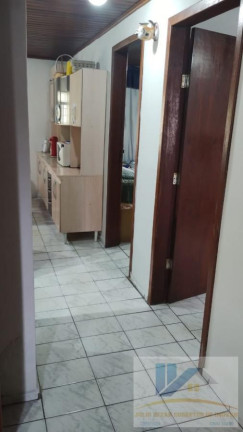 Imagem Casa com 2 Quartos à Venda, 120 m² em Xaxim - Curitiba