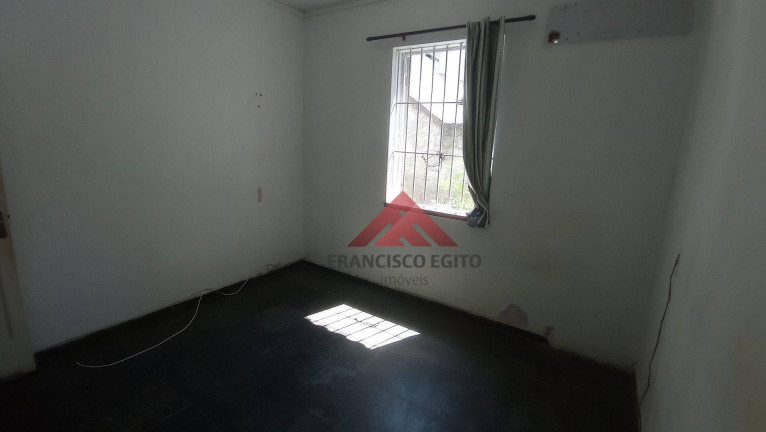 Imagem Casa com 4 Quartos à Venda, 120 m² em Fonseca - Niterói Imagem Casa com 4 Quartos à Venda, 120 m² em Fonseca - Niterói