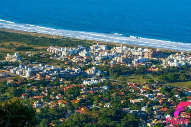 Casa com 3 Quartos à Venda, 165 m² em Campeche - Florianópolis