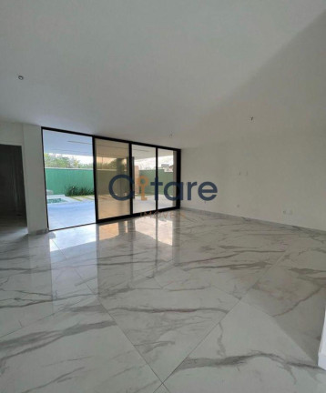Imagem Casa com 5 Quartos à Venda, 460 m² em Cidade Alpha - Eusébio Imagem Casa com 5 Quartos à Venda, 460 m² em Cidade Alpha - Eusébio