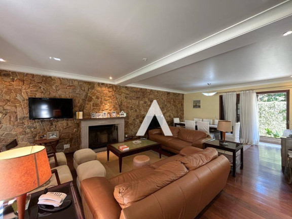 Imagem Casa com 4 Quartos à Venda, 186 m² em Alto - Teresópolis Imagem Casa com 4 Quartos à Venda, 186 m² em Alto - Teresópolis