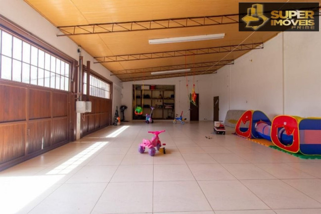 Imagem Casa com 8 Quartos à Venda, 7.500 m² em Três Vendas - Pelotas Imagem Casa com 8 Quartos à Venda, 7.500 m² em Três Vendas - Pelotas