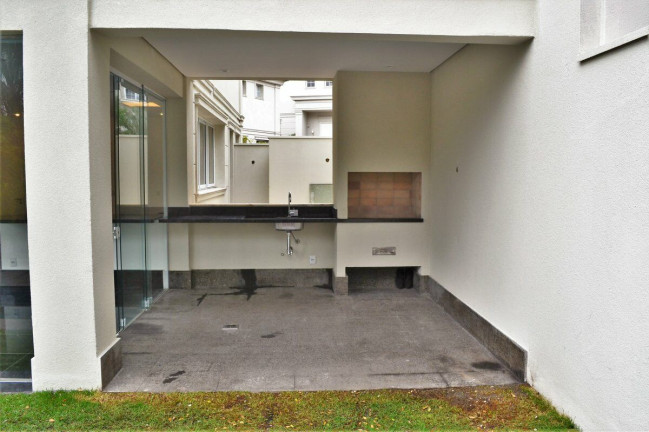 Imagem Casa de Condomínio com 4 Quartos à Venda, 747 m² em Jardim Petrópolis - São Paulo