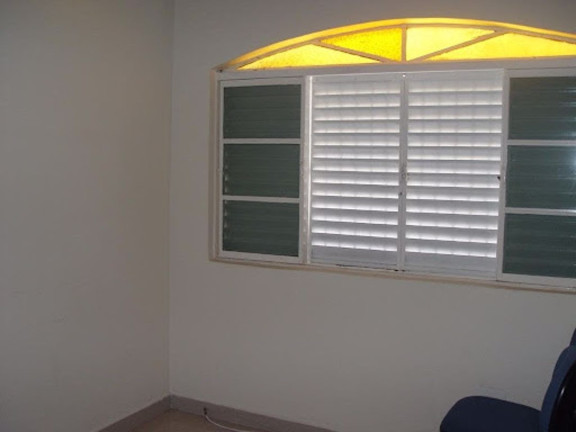 Imagem Casa com 6 Quartos à Venda, 178 m² em Alvinópolis - Atibaia Imagem Casa com 6 Quartos à Venda, 178 m² em Alvinópolis - Atibaia