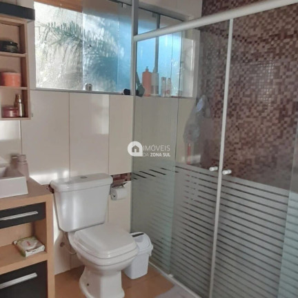 Imagem Imóvel com 2 Quartos à Venda, 1.640 m² Imagem Imóvel com 2 Quartos à Venda, 1.640 m²
