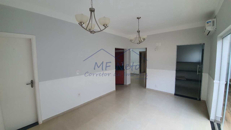 Imagem Casa com 3 Quartos à Venda, 425 m² em Condomínio Flamboyant - Pirassununga Imagem Casa com 3 Quartos à Venda, 425 m² em Condomínio Flamboyant - Pirassununga
