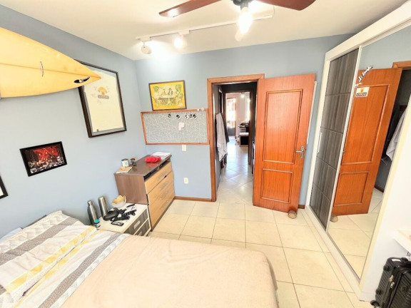 Imagem Casa com 4 Quartos à Venda, 132 m² em Ipanema - Porto Alegre Imagem Casa com 4 Quartos à Venda, 132 m² em Ipanema - Porto Alegre