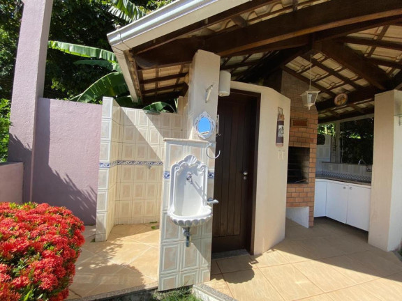 Imagem Casa com 4 Quartos à Venda, 355 m² em Piatã - Salvador Imagem Casa com 4 Quartos à Venda, 355 m² em Piatã - Salvador