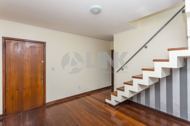 Imagem Imóvel com 1 Quarto à Venda, 103 m² em Petrópolis - Porto Alegre Imagem Imóvel com 1 Quarto à Venda, 103 m² em Petrópolis - Porto Alegre
