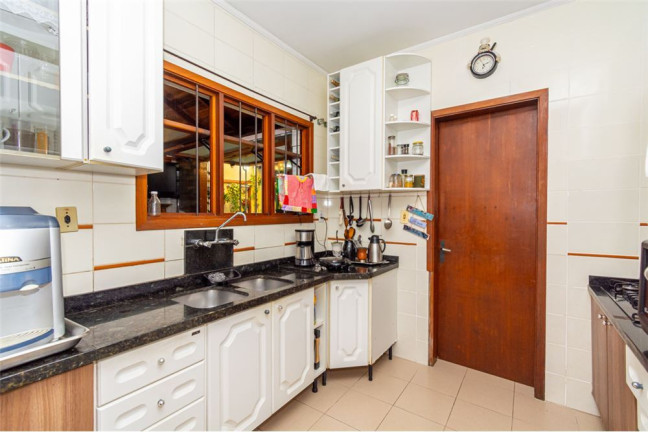 Imagem Casa com 3 Quartos à Venda,  em Centro - Canoas