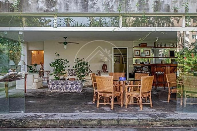 Imagem Casa com 6 Quartos à Venda, 1.667 m² em Laranjeiras - Rio De Janeiro