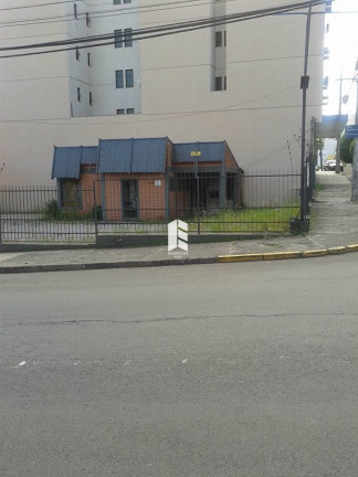 Imagem Terreno à Venda, 588 m² em Centro - Santa Maria Imagem Terreno à Venda, 588 m² em Centro - Santa Maria