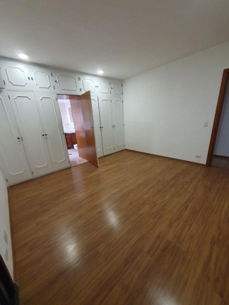 Imagem Imóvel com 4 Quartos à Venda, 232 m² em Vila Andrade - São Paulo Imagem Imóvel com 4 Quartos à Venda, 232 m² em Vila Andrade - São Paulo
