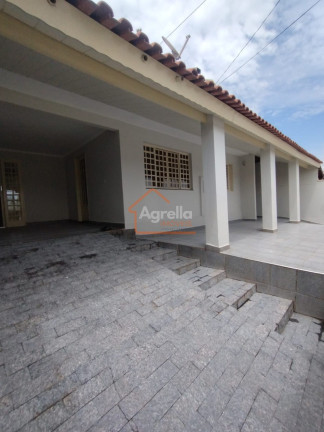 Imagem Casa com 3 Quartos à Venda, 300 m² em Jardim Novo Ii - Mogi Guaçu Imagem Casa com 3 Quartos à Venda, 300 m² em Jardim Novo Ii - Mogi Guaçu