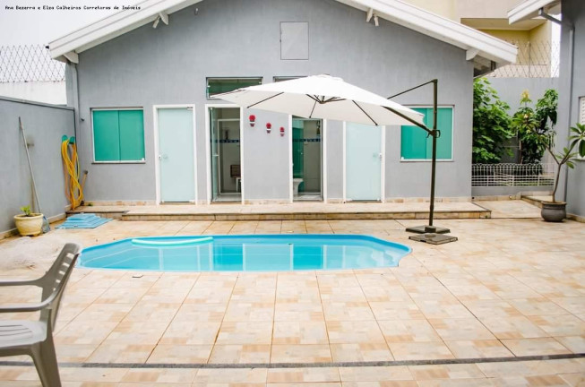 Imagem Casa com 3 Quartos à Venda, 271 m² em Piracangaguá - Taubaté Imagem Casa com 3 Quartos à Venda, 271 m² em Piracangaguá - Taubaté